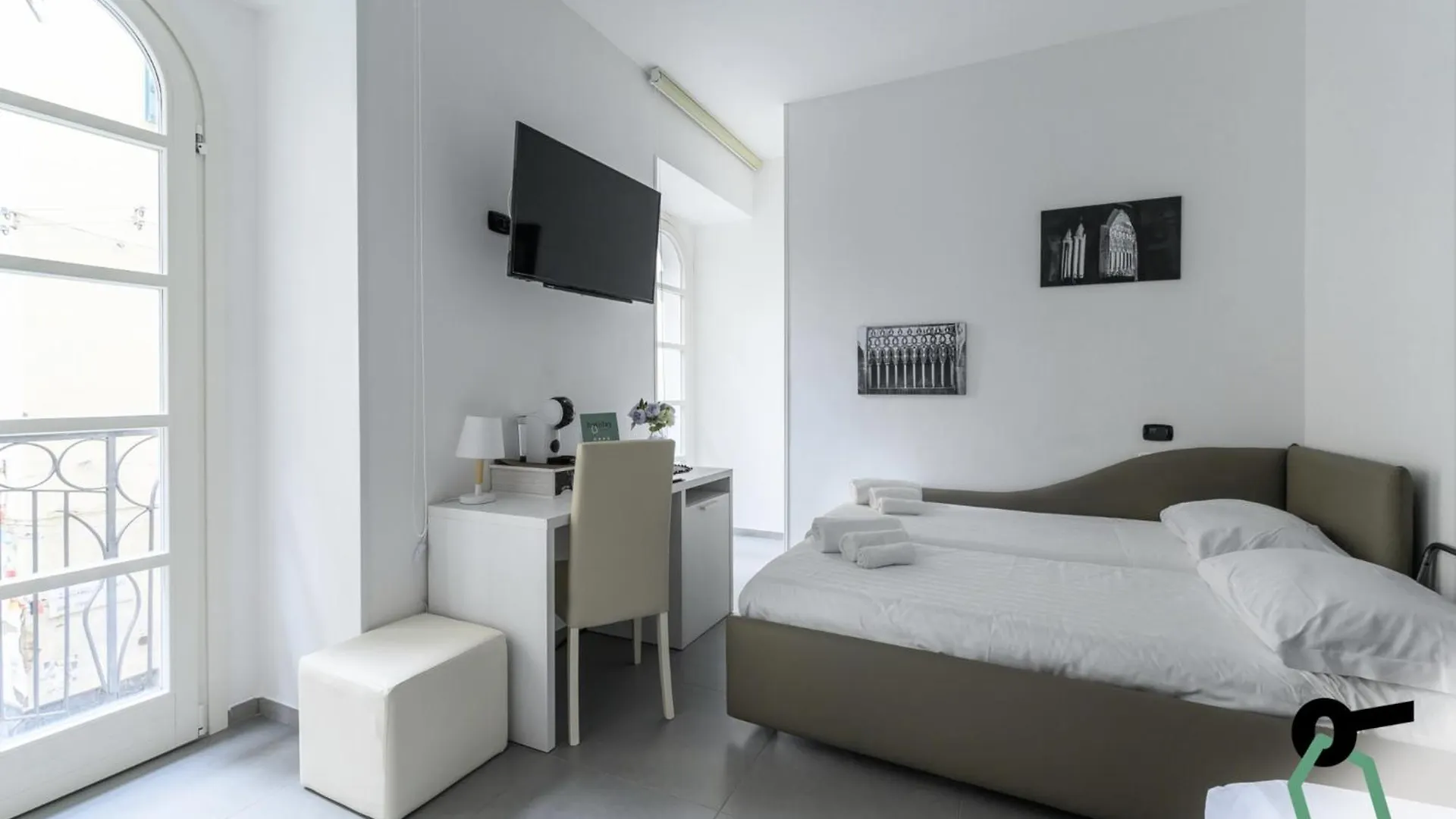 Aparthotel Hotiday Room Collection - Napoli Duomo Italy