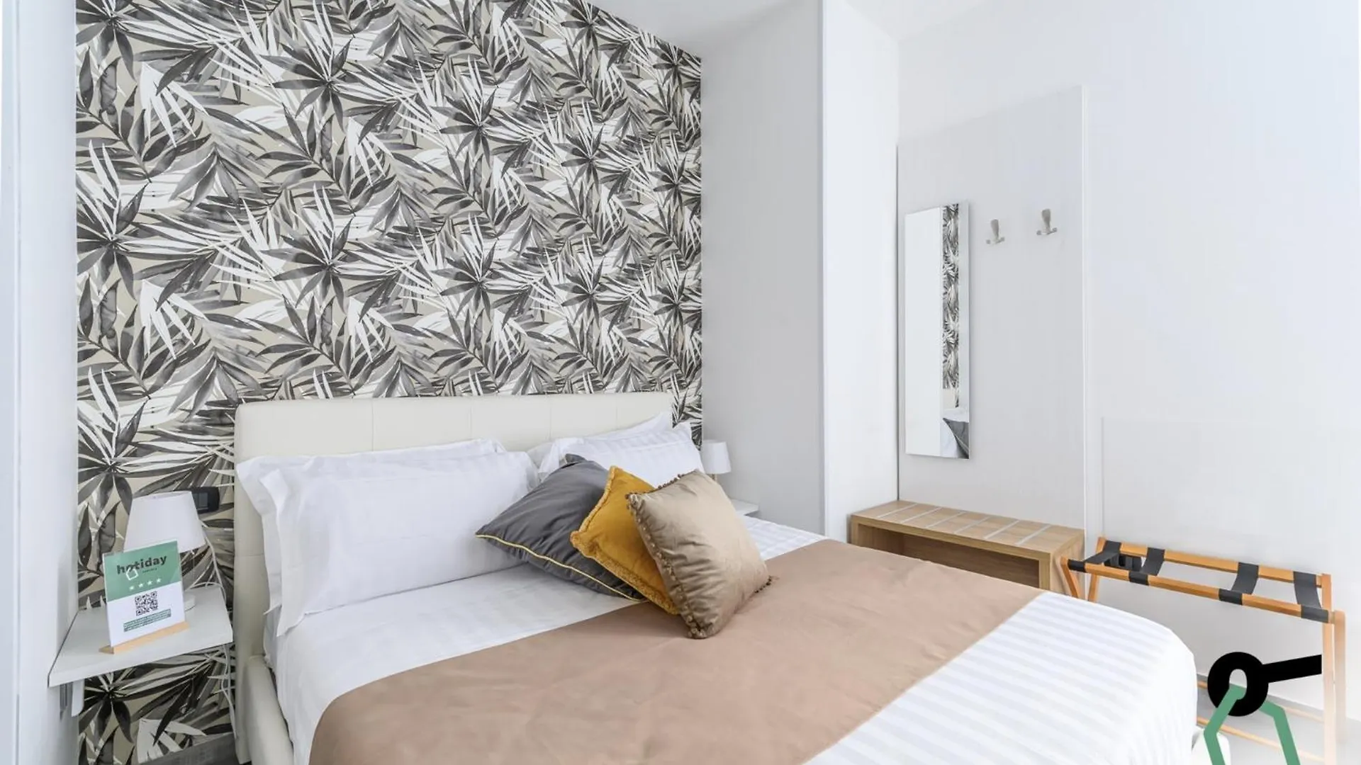 Hotiday Room Collection - Napoli Duomo 0*, Naples