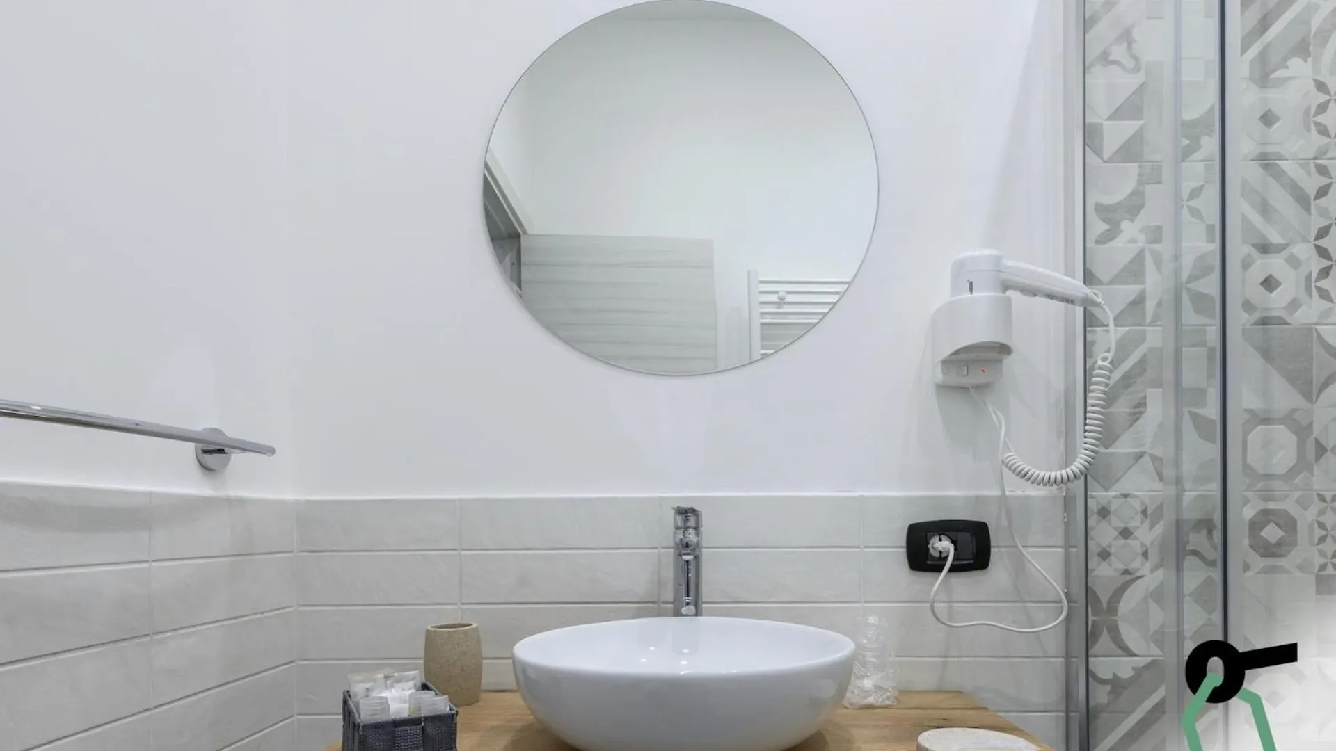 Aparthotel Hotiday Room Collection - Napoli Duomo Italia